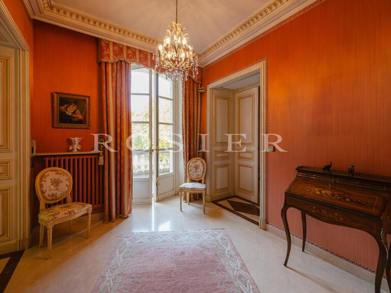 Villa Pernes-les-Fontaines - 6 chambres - 478m²