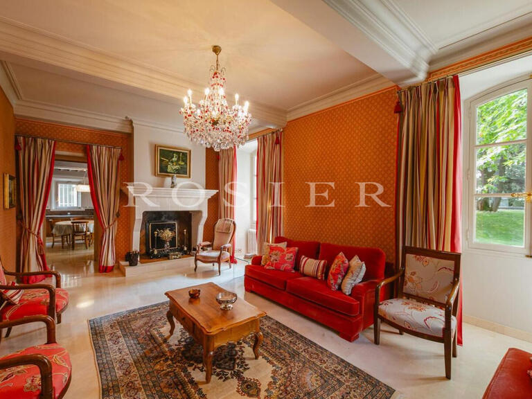 Villa Pernes-les-Fontaines - 6 chambres - 478m²