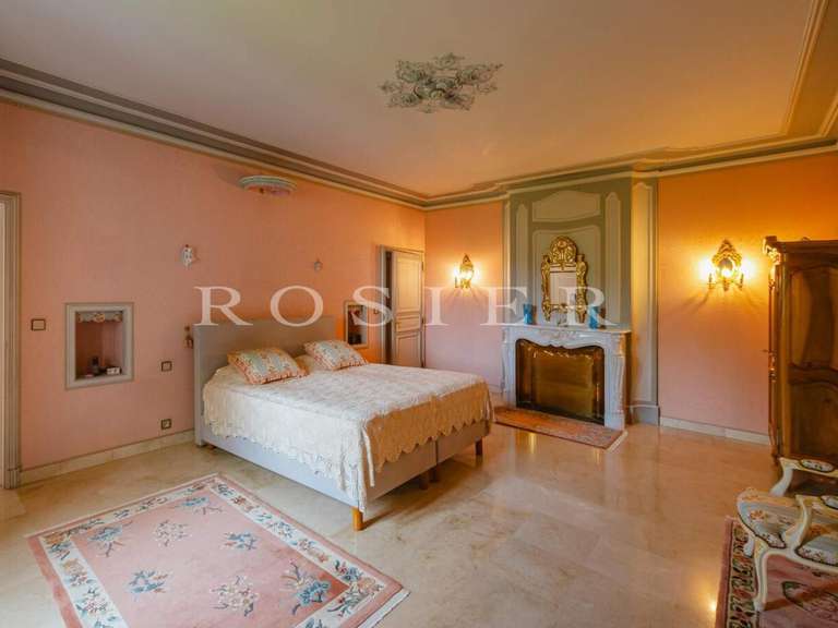 Villa Pernes-les-Fontaines - 6 chambres - 478m²