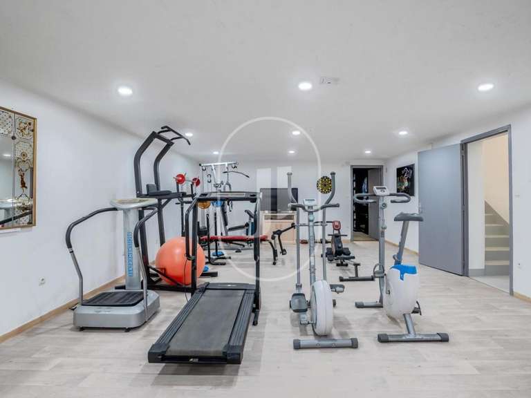 Villa Pernes-les-Fontaines - 3 chambres - 200m²
