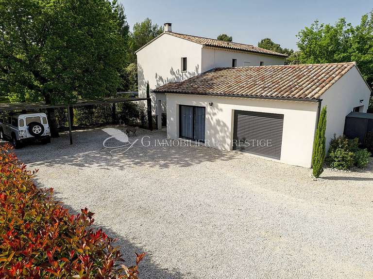 Villa Pernes-les-Fontaines - 6 chambres - 205m²