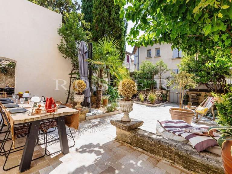 Villa Pernes-les-Fontaines - 5 chambres - 246m²