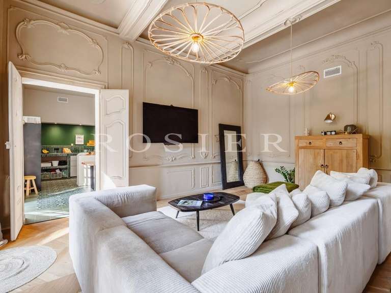 Villa Pernes-les-Fontaines - 5 chambres - 246m²