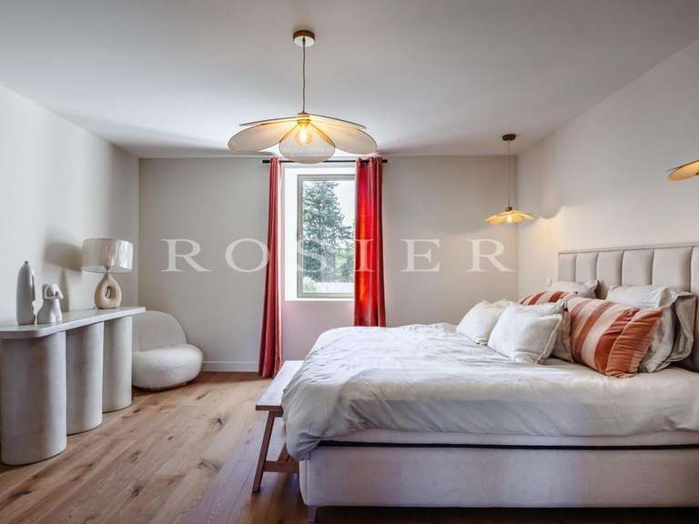 Villa Pernes-les-Fontaines - 6 chambres - 389m²