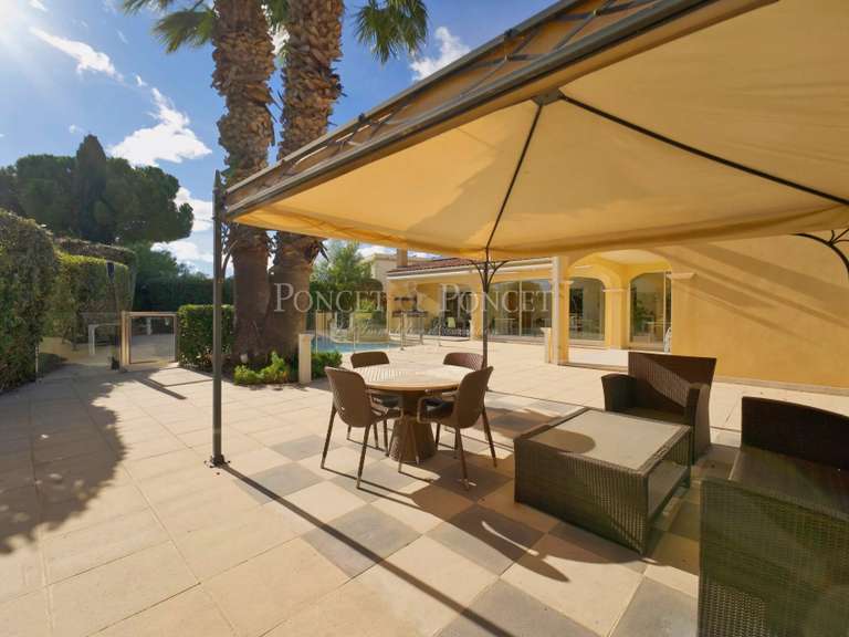 Maison Pérols - 4 chambres - 277m²