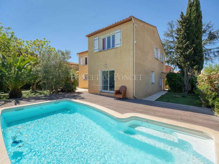 Maison Pérols - 5 chambres - 207m²