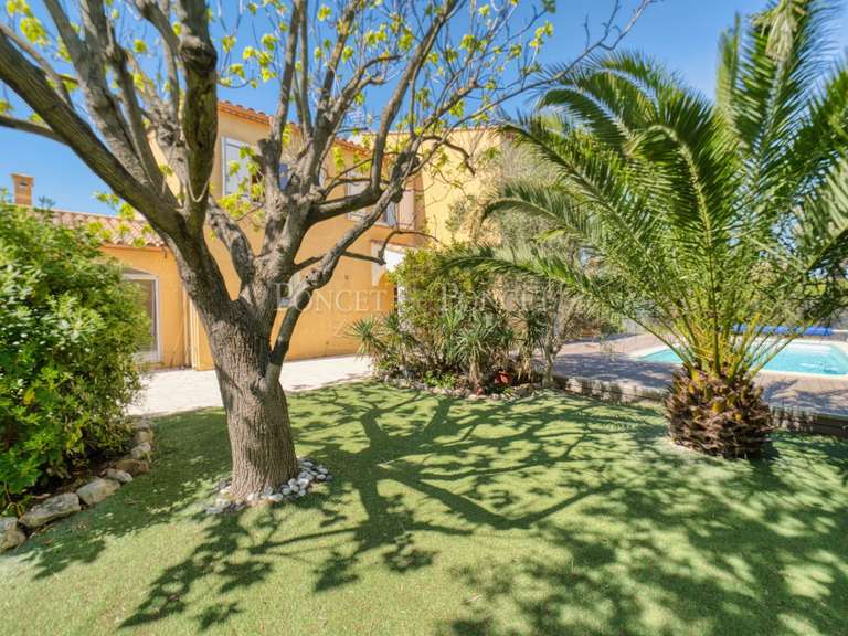 Maison Pérols - 5 chambres - 207m²