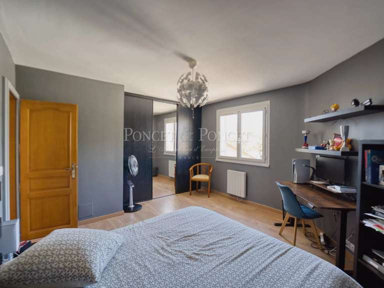 Maison Pérols - 5 chambres - 247m²