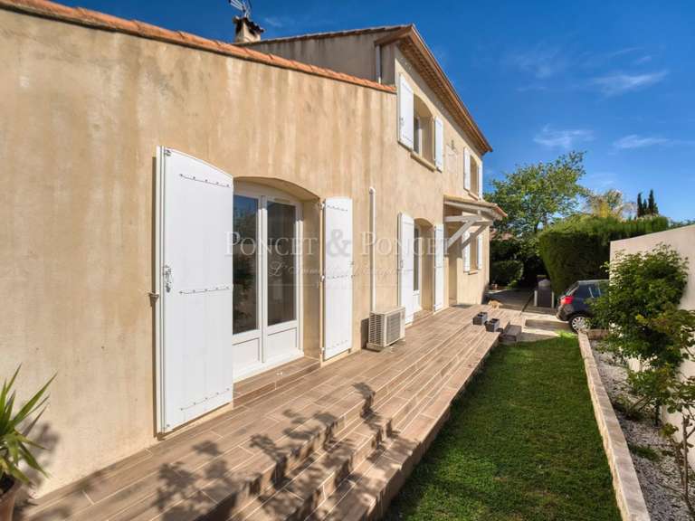 Maison Pérols - 5 chambres - 247m²