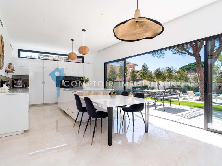 Villa Pérols - 5 chambres - 210m²