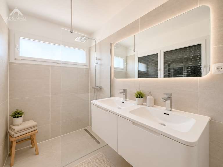 Maison Péron - 4 chambres - 159m²
