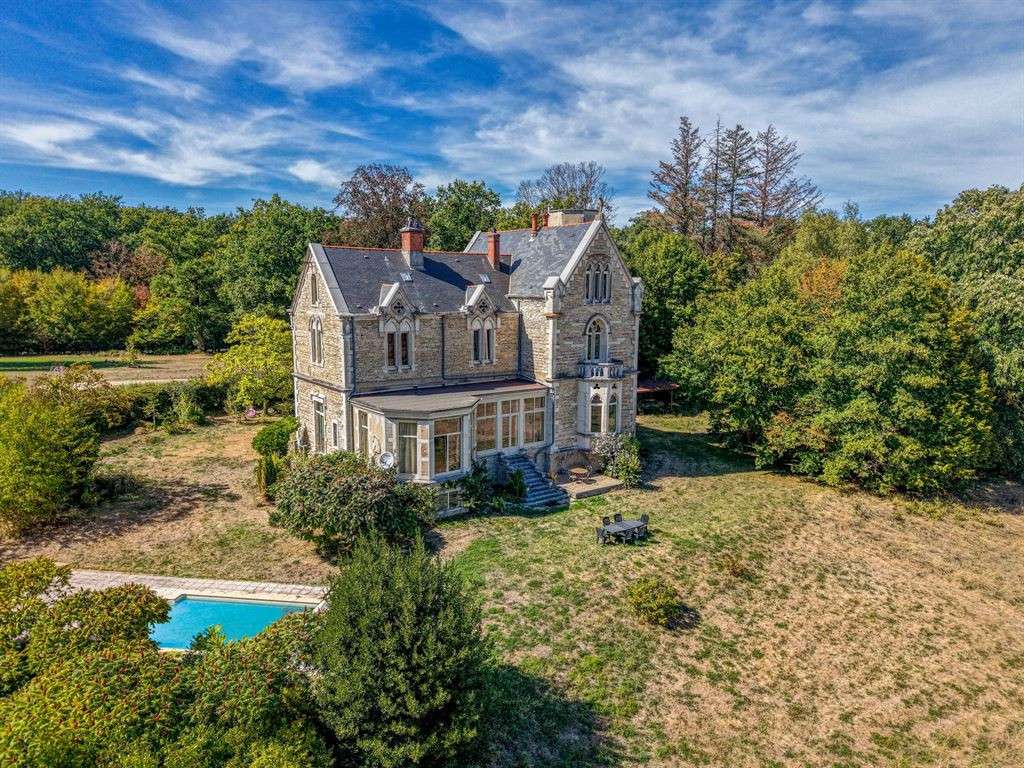 Maison Péronnas