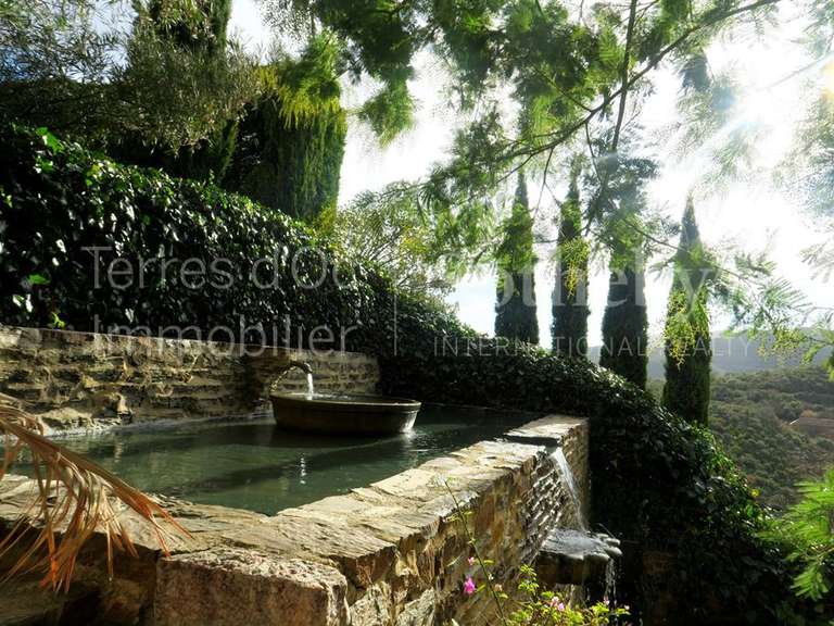 Château Perpignan - 8 chambres - 600m²