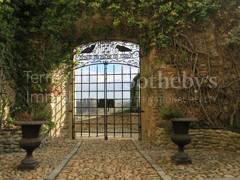 Château Perpignan - 8 chambres - 600m²