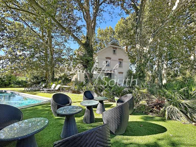 Hôtel particulier Perpignan - 7 chambres - 300m²
