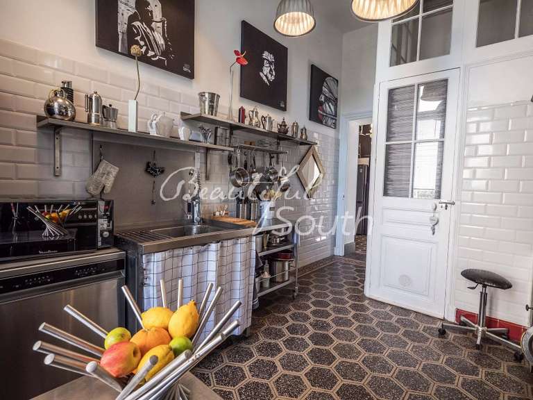 Hôtel particulier Perpignan - 7 chambres - 448m²