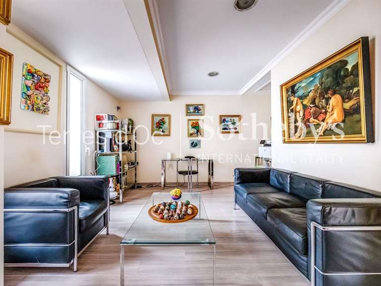 Maison Perpignan - 6 chambres - 365m²