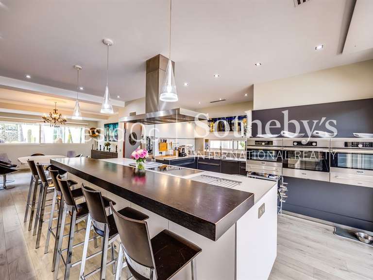 Maison Perpignan - 6 chambres - 365m²