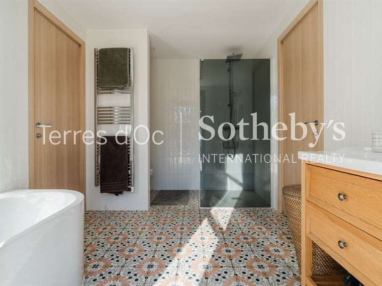 Maison Perpignan - 4 chambres - 236m²