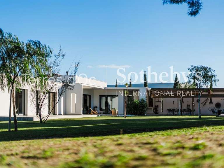 Maison Perpignan - 4 chambres - 236m²