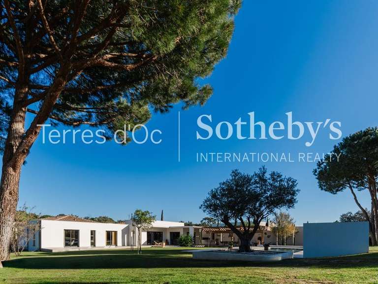 Maison Perpignan - 4 chambres - 236m²