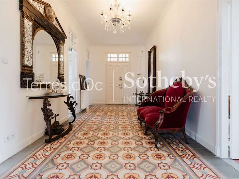 Maison Perpignan - 8 chambres - 456m²