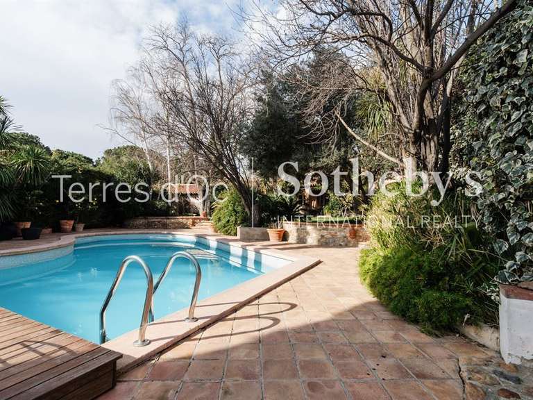 Maison Perpignan - 4 chambres - 240m²