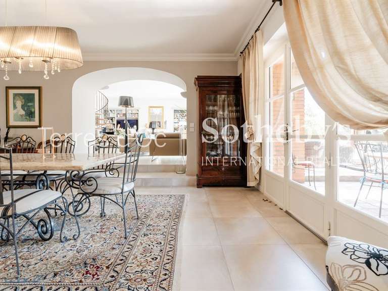Maison Perpignan - 4 chambres - 240m²