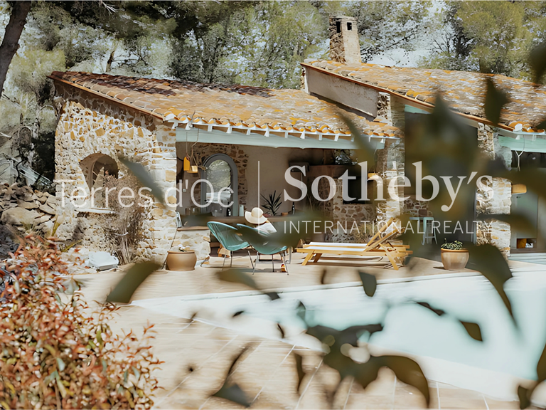 Maison Perpignan - 3 chambres - 240m²