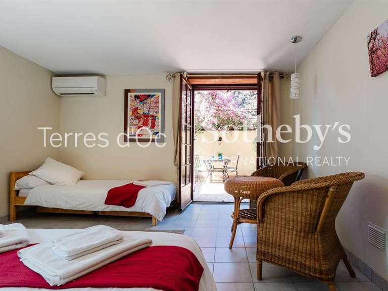 Maison Perpignan - 7 chambres - 320m²
