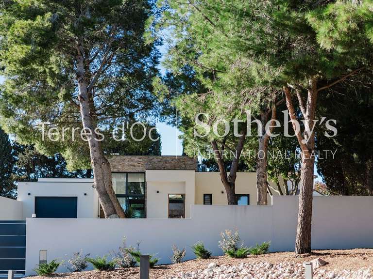 Maison Perpignan - 3 chambres - 130m²