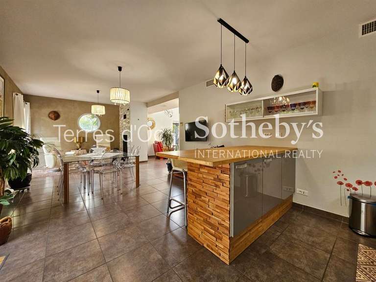 Maison Perpignan - 5 chambres - 160m²