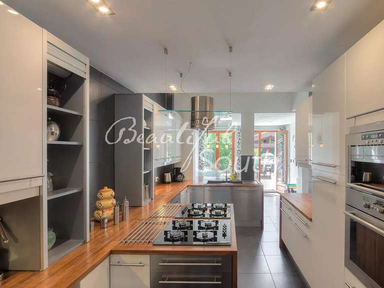 Maison Perpignan - 14 chambres - 560m²