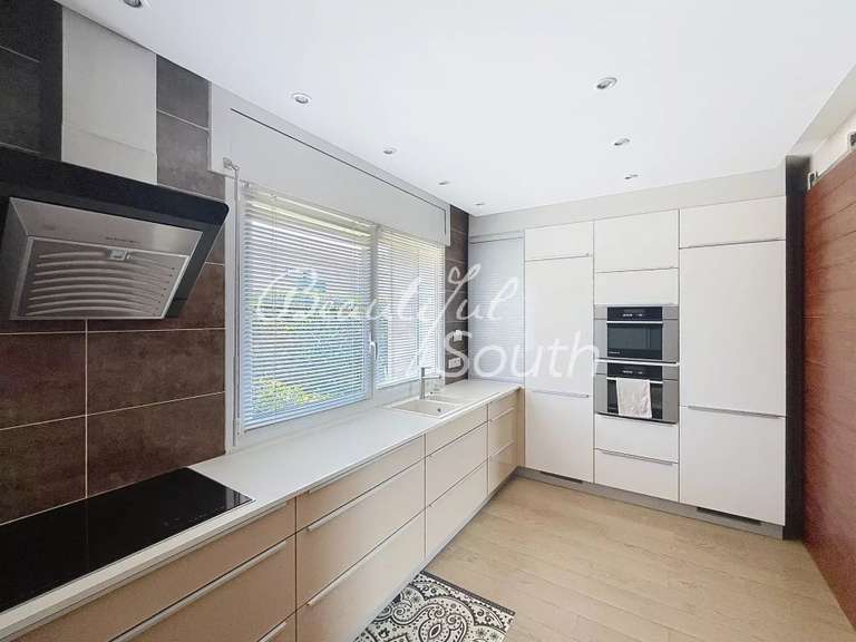 Maison Perpignan - 4 chambres - 200m²