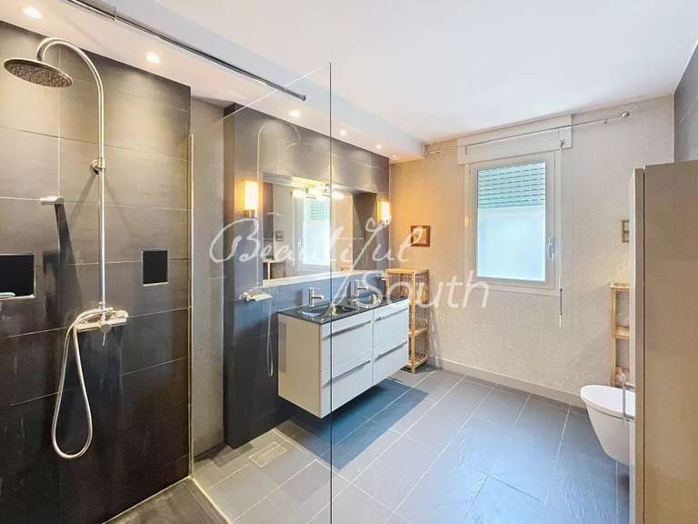 Maison Perpignan - 4 chambres - 200m²