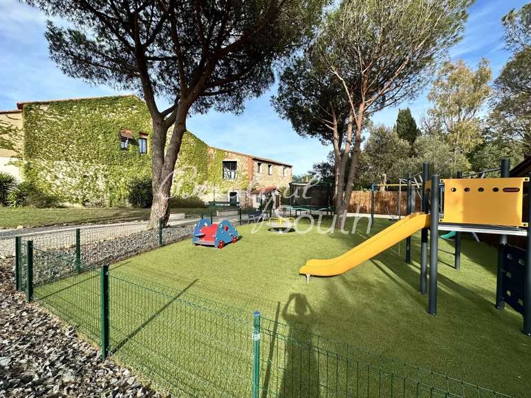 Maison Perpignan - 765m²