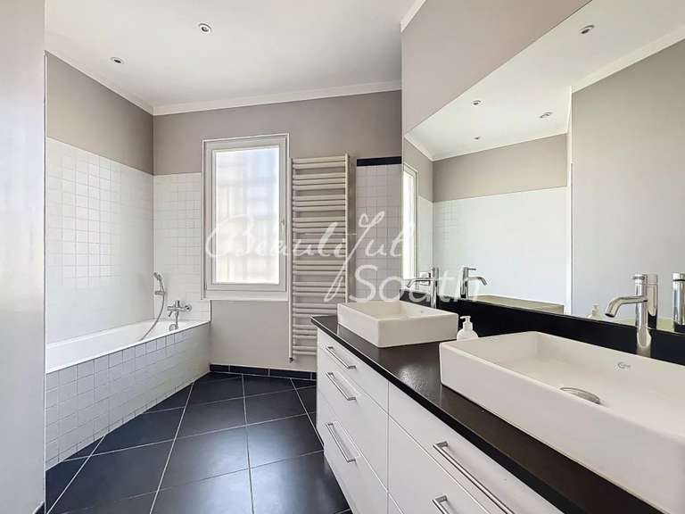 Maison Perpignan - 5 chambres - 255m²