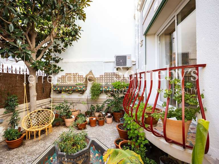 Maison Perpignan - 4 chambres - 194m²