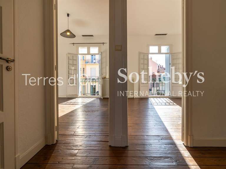 Maison Perpignan - 3 chambres - 200m²