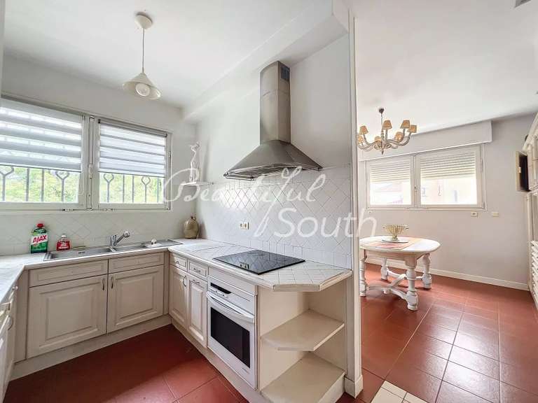 Maison Perpignan - 4 chambres - 282m²