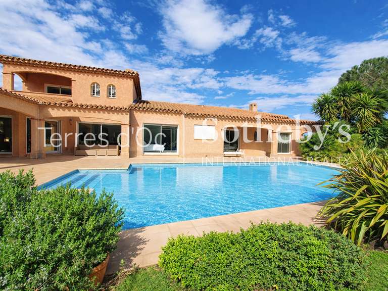 Maison Perpignan - 5 chambres - 240m²