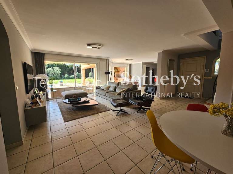 Maison Perpignan - 5 chambres - 240m²