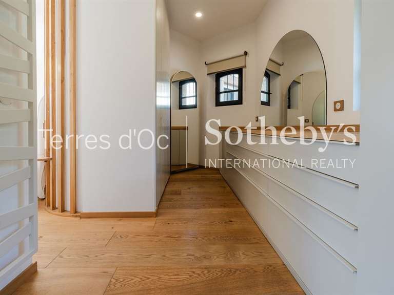 Maison Perpignan - 5 chambres - 340m²