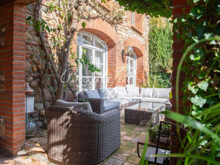 Maison Perpignan - 4 chambres - 239m²