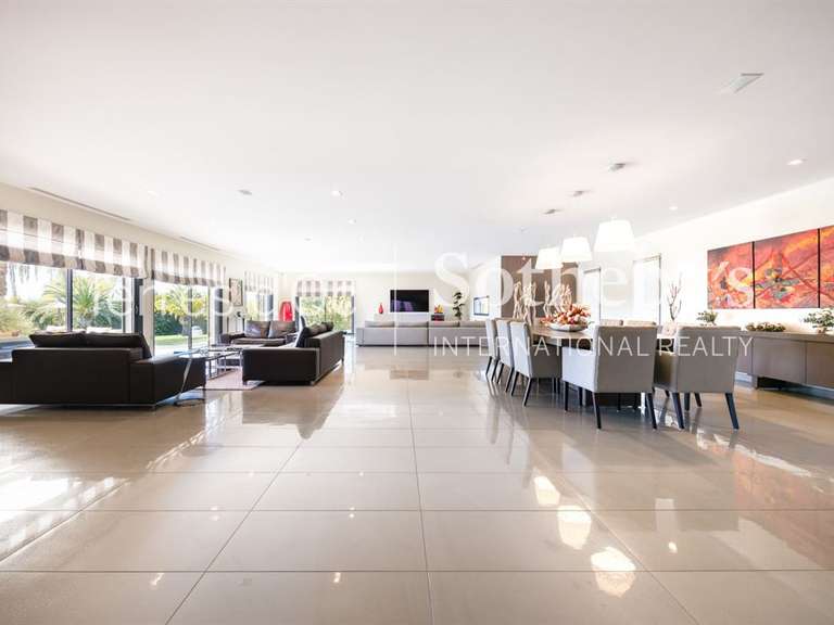 Maison Perpignan - 8 chambres - 485m²