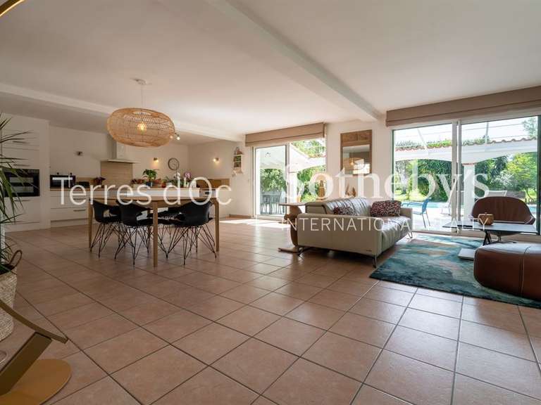 Maison Perpignan - 4 chambres - 204m²