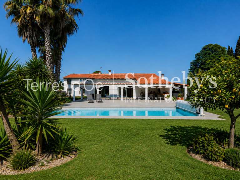 Maison Perpignan - 4 chambres - 204m²