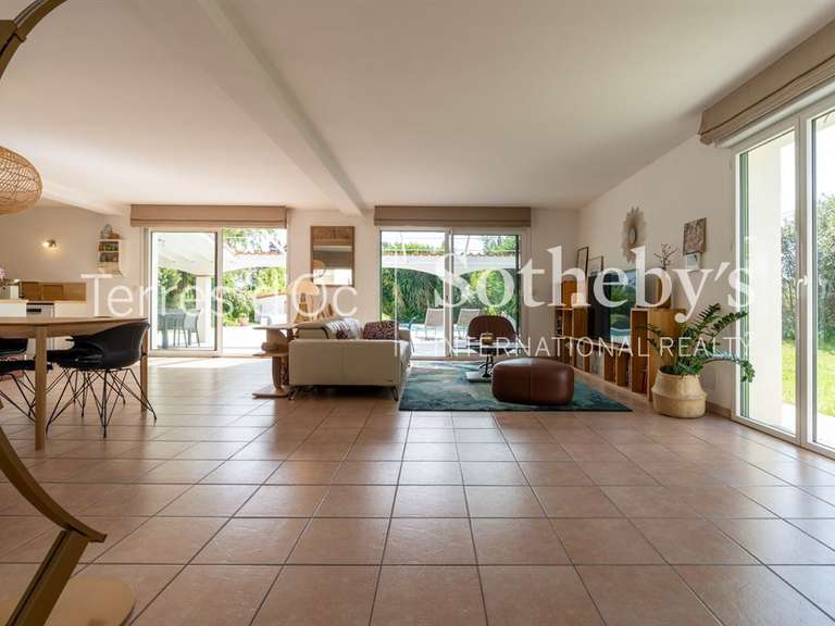 Maison Perpignan - 4 chambres - 204m²