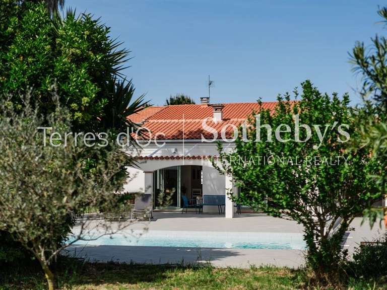 Maison Perpignan - 4 chambres - 204m²