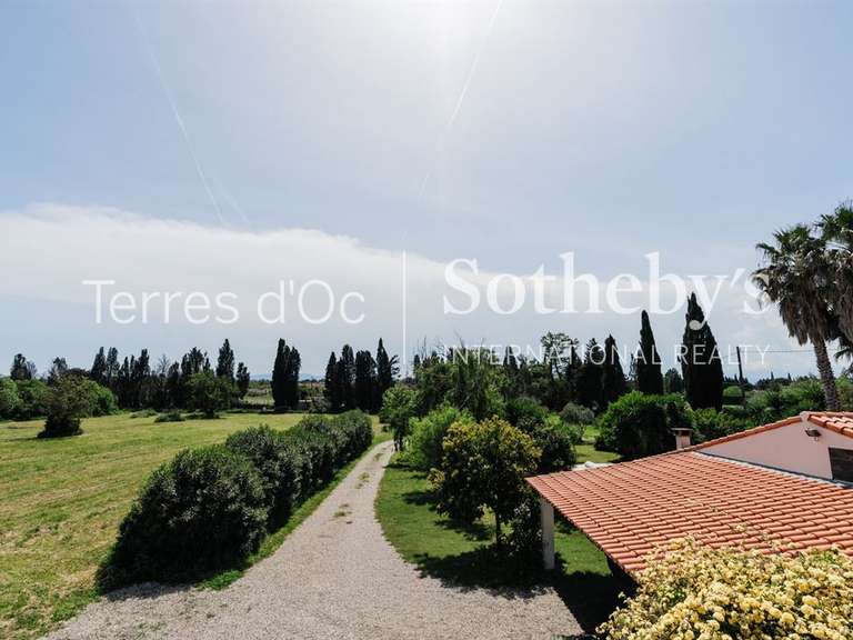 Maison Perpignan - 4 chambres - 204m²